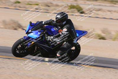 media/Dec-10-2023-SoCal Trackdays (Sun) [[0ce70f5433]]/Turn 9 Inside Set 2 (1115am)/